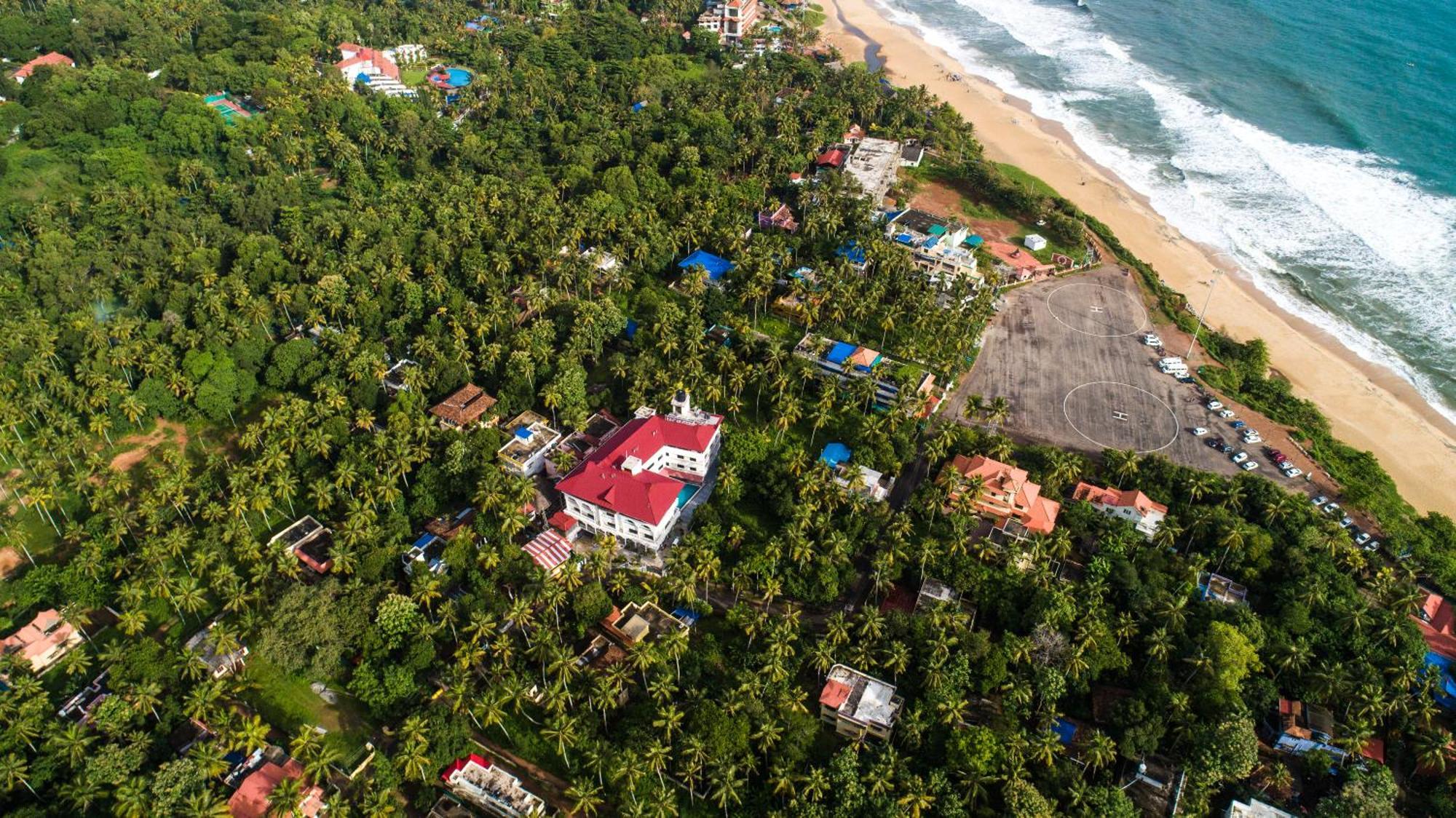 Sajjoys Hotel Varkala Exterior photo